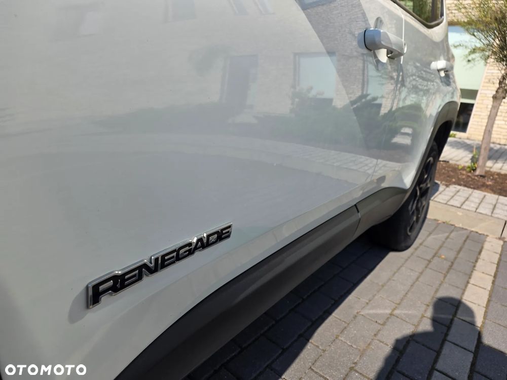 Jeep Renegade 2.0 MultiJet Limited 4WD S&S - 11