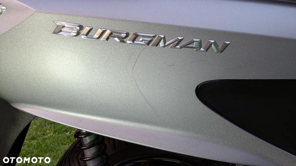 Suzuki Burgman - 11