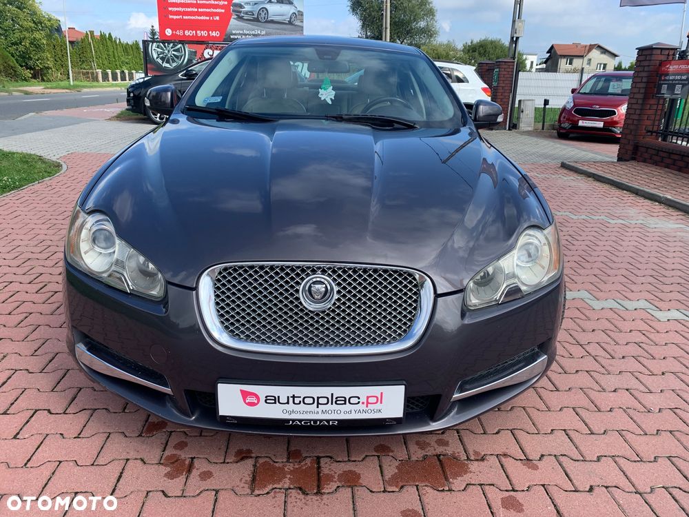 Jaguar XF 2.7 V6 Premium Luxury - 3