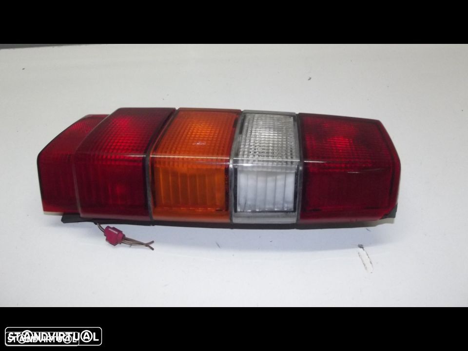 volvo 740 carrinha farolim tras direito original - 4