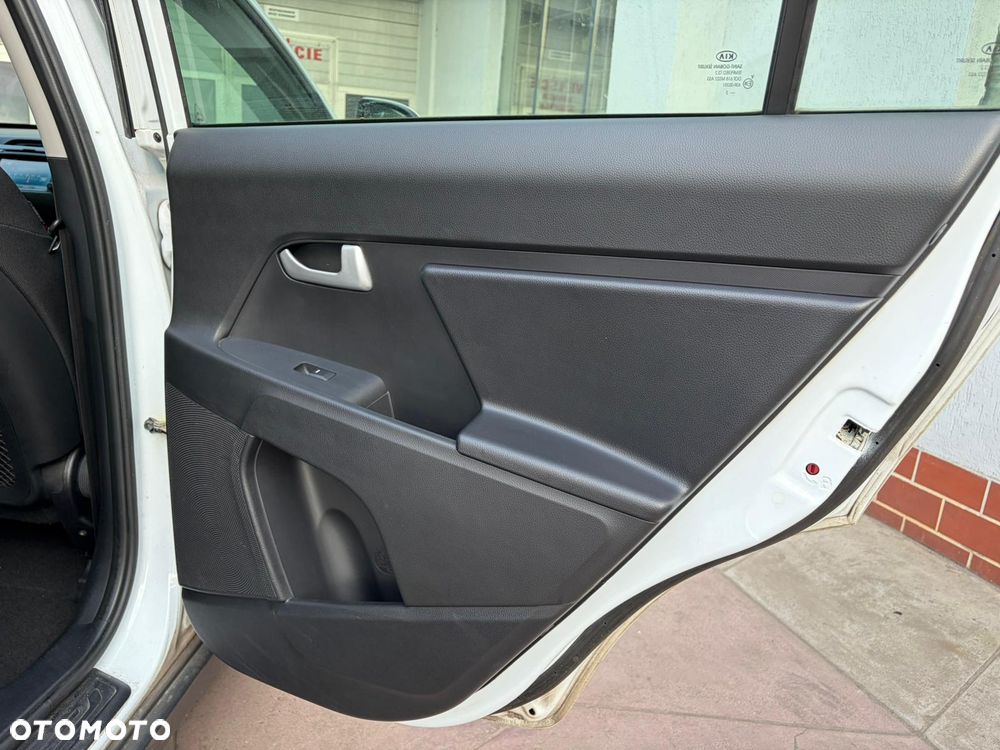 Kia Sportage 1.7 CRDI 2WD Vision - 26