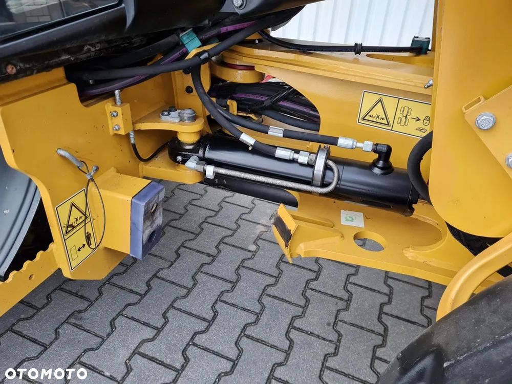 Caterpillar 906M STAN IDEALNY 2016ROK - 14