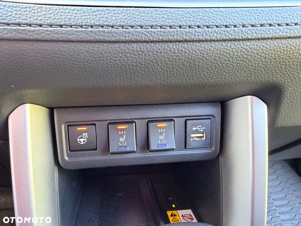 Toyota Corolla Cross 2.0 Hybrid Style AWD - 16
