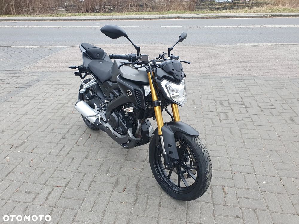 Yamaha MT - 16