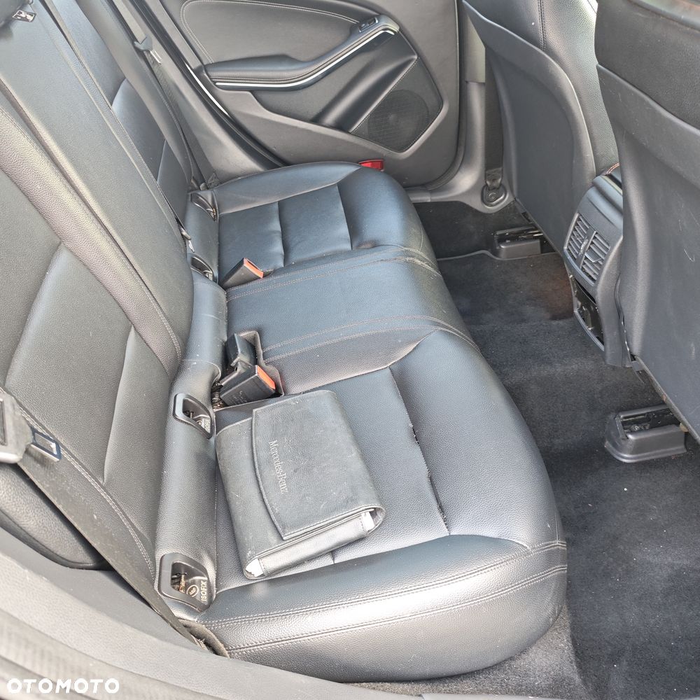 Mercedes-Benz CLA 250 7G-DCT Sport - 14