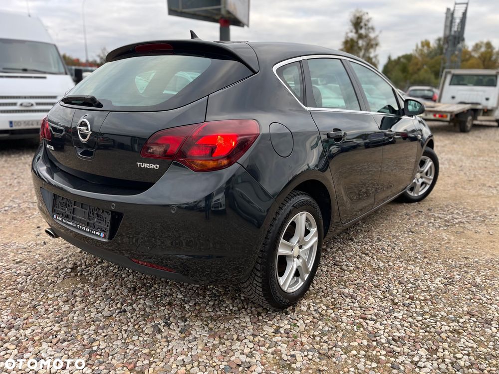 Opel Astra 1.4 Turbo Sport - 37