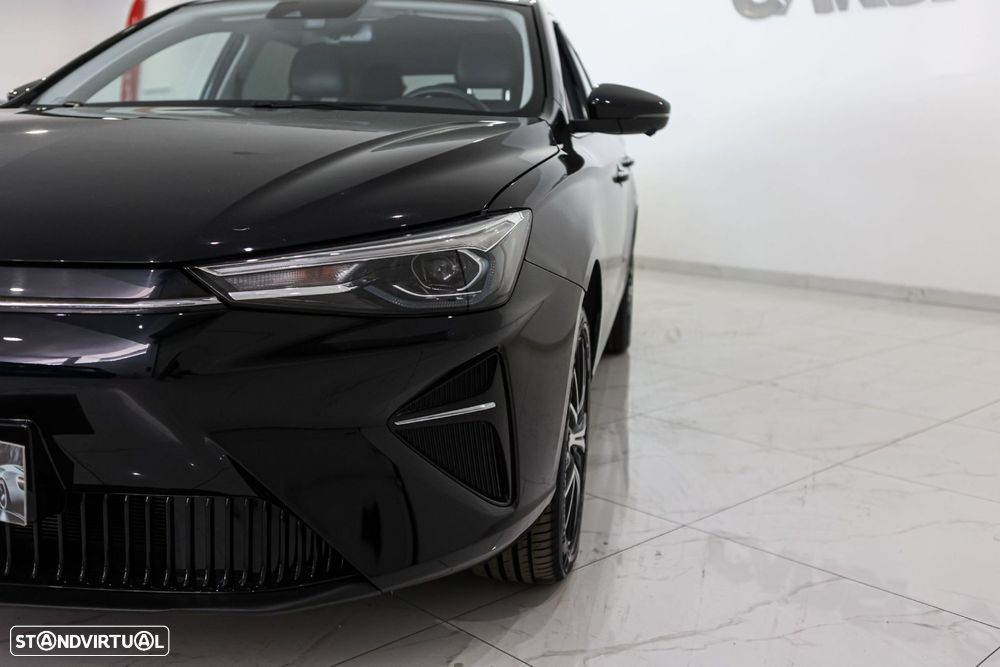 MG MG5 51 kWh Luxury - 3