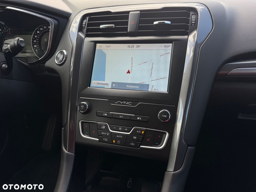 Ford Mondeo 2.0 EcoBlue Titanium - 31