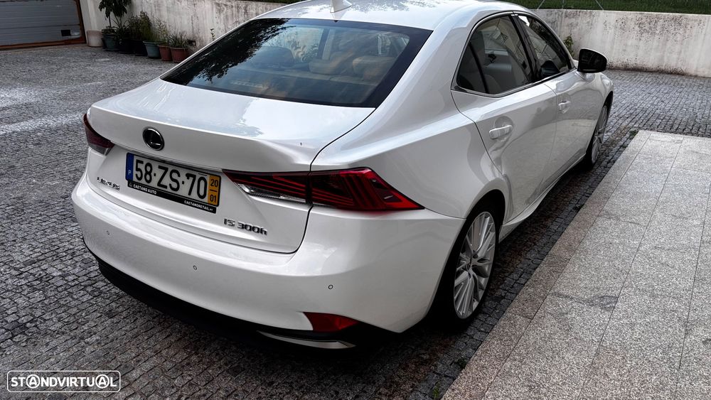 Lexus IS 300H Luxury - 7