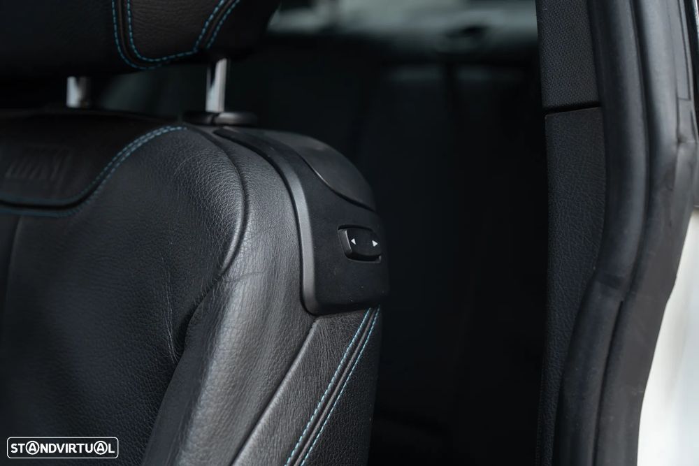 BMW M2 Auto - 24