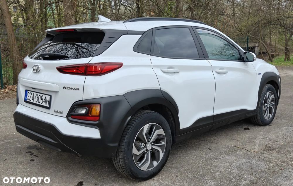 Hyundai Kona 1.6 GDI Hybrid Comfort DCT - 10