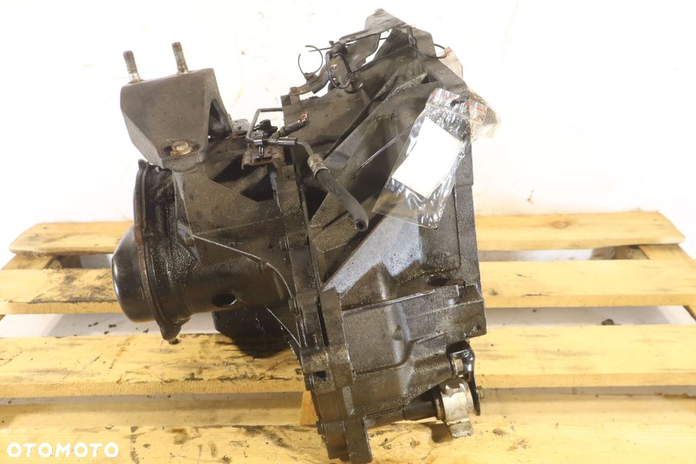 SKRZYNIA BIEGÓW 5 BIEGOWA FORD FIESTA VII MK7 1.6TDCI 8A6R-7002-HA - 3
