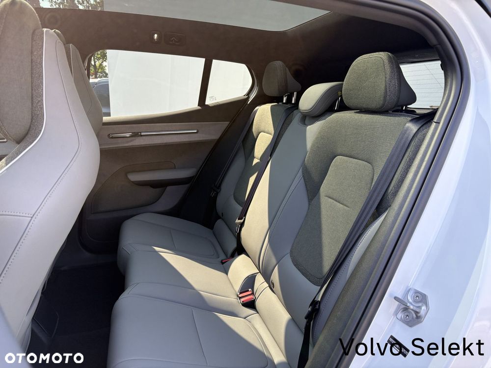 Volvo EX30 - 23