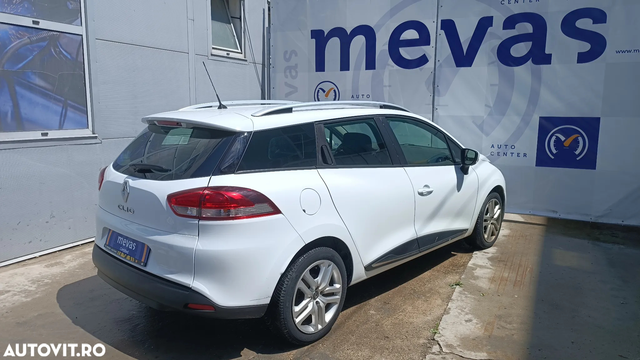 Renault Clio Estate Energy TCe Zen - 6