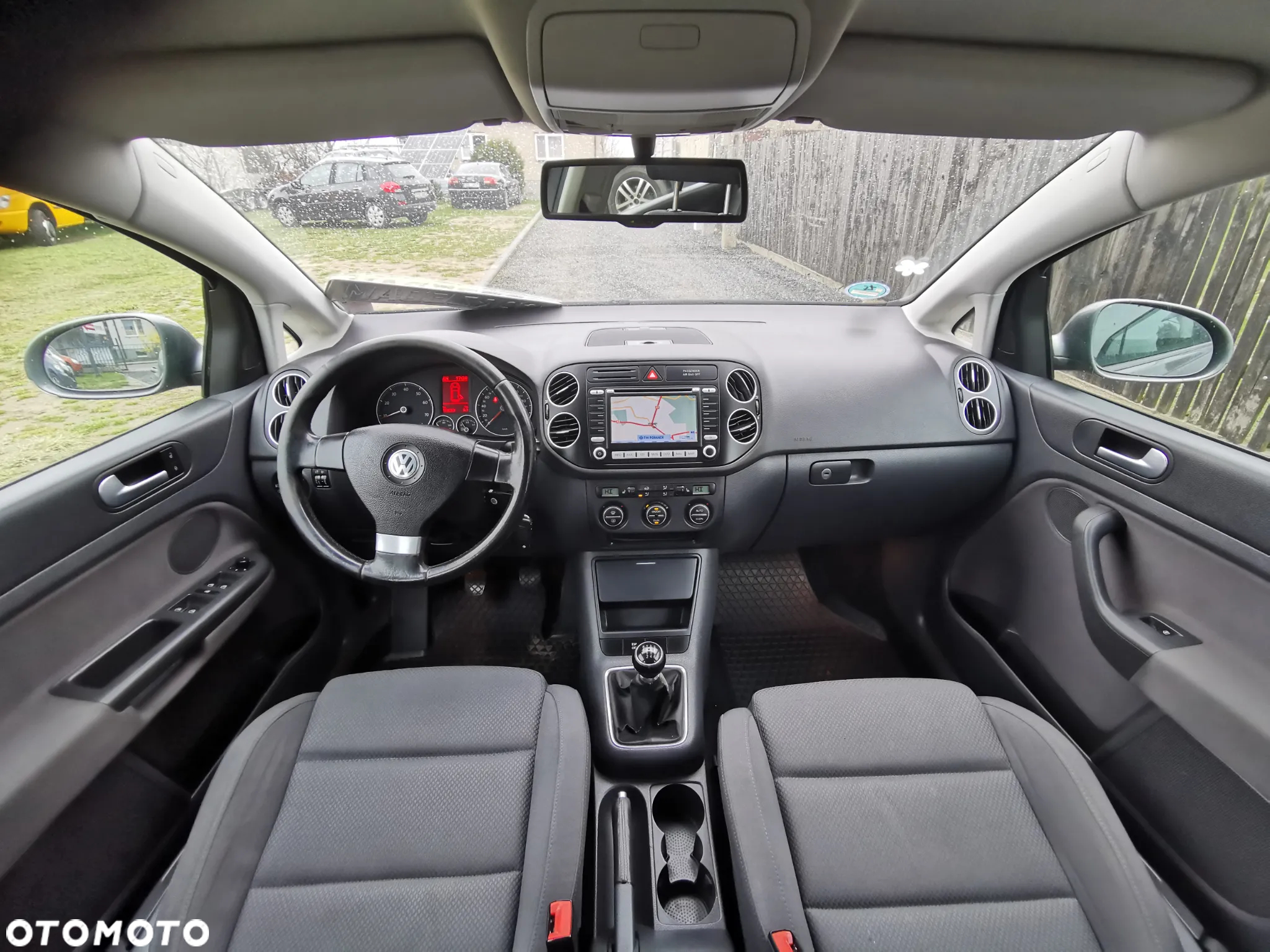 Volkswagen Golf Plus - 12