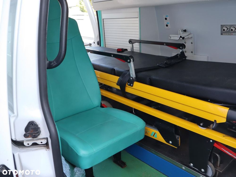 Volkswagen Caddy - 12