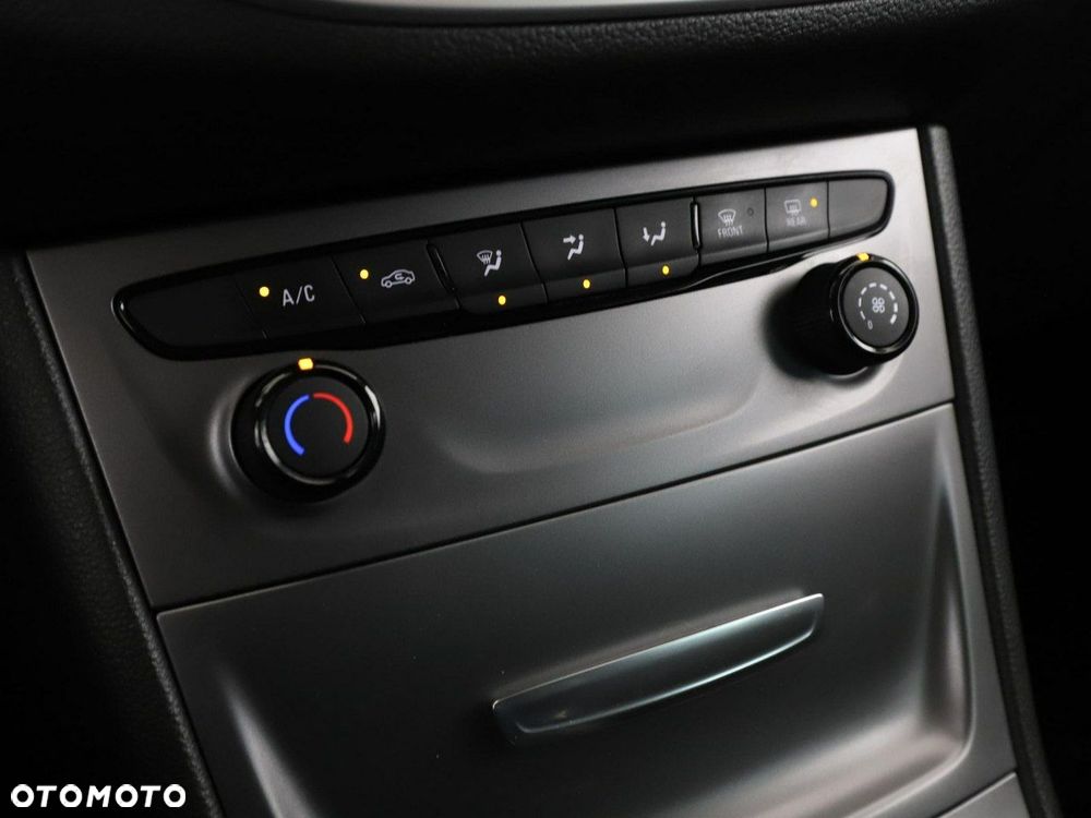 Opel Astra 1.6 D (CDTI) Start/Stop Business - 28