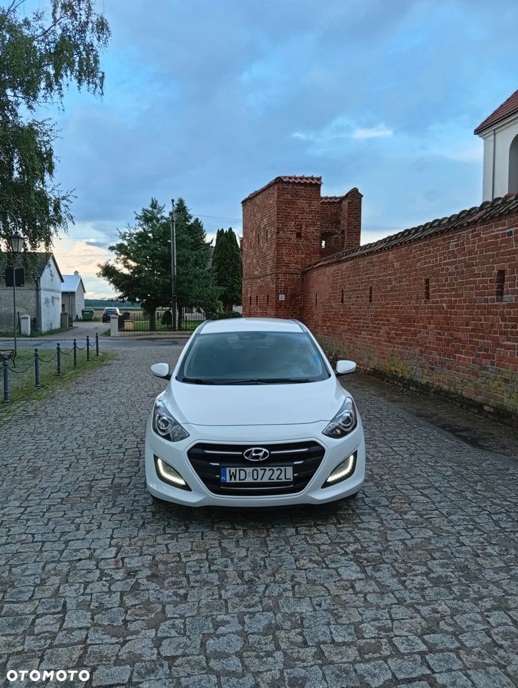 Hyundai i30 1.4 CRDi Classic + - 2