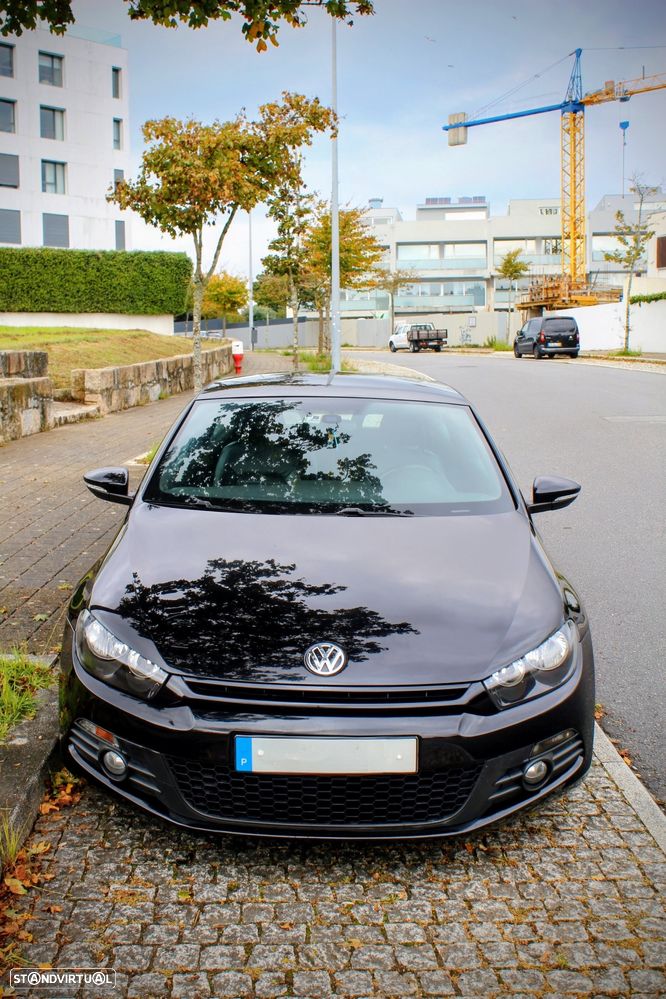 VW Scirocco 2.0 TFSi Sport DSG - 1