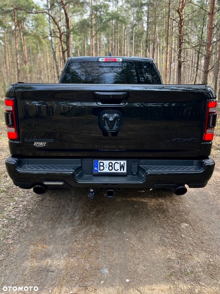 RAM 1500 5.7 Crew Cab Shortbed Laramie Black - 16