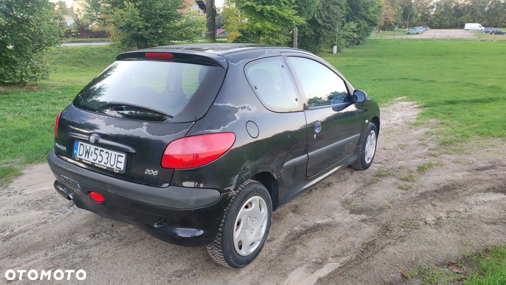 Peugeot 206 - 10