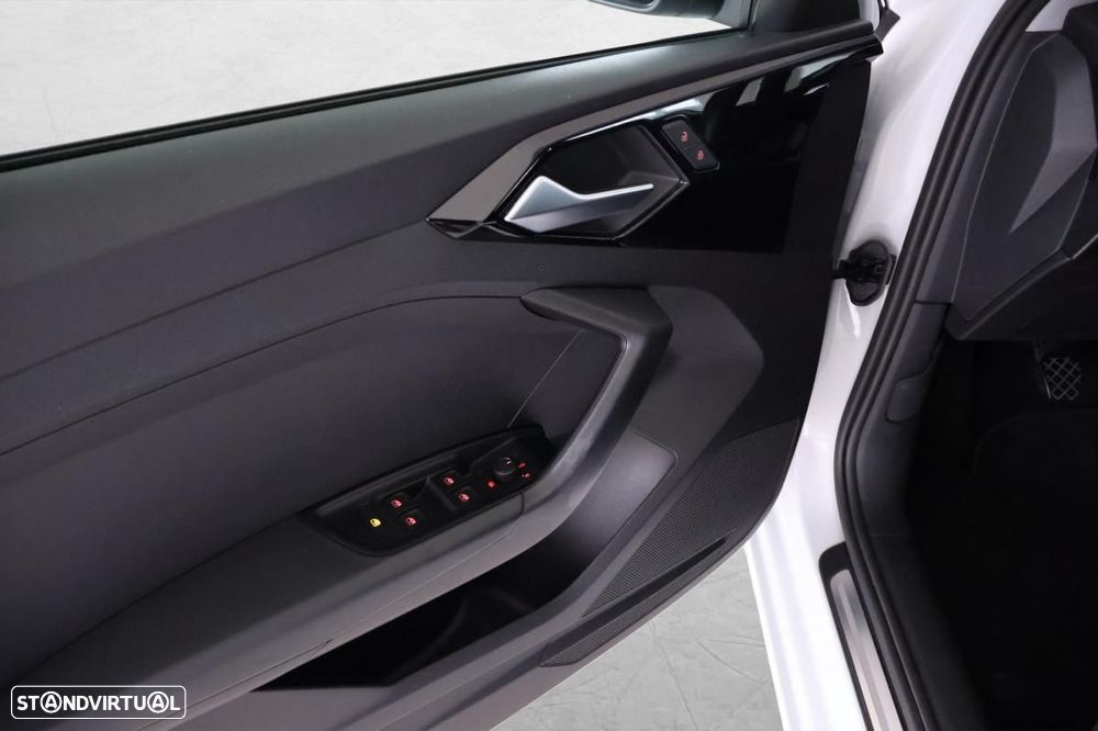 Audi A1 Sportback 25 TFSI Advanced - 10