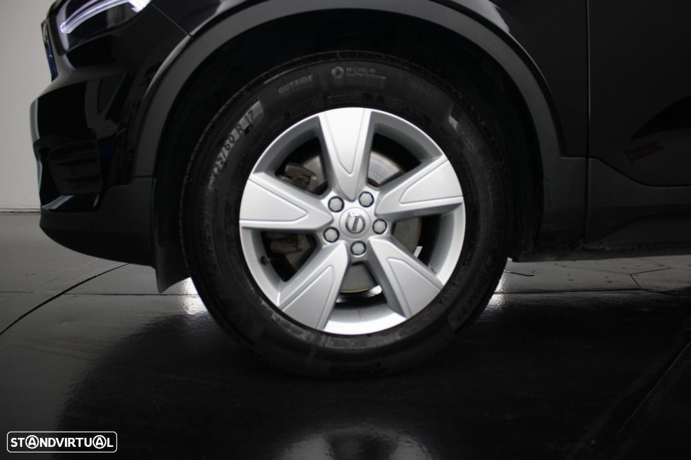 Volvo XC 40 1.5 T2 Momentum Core - 32