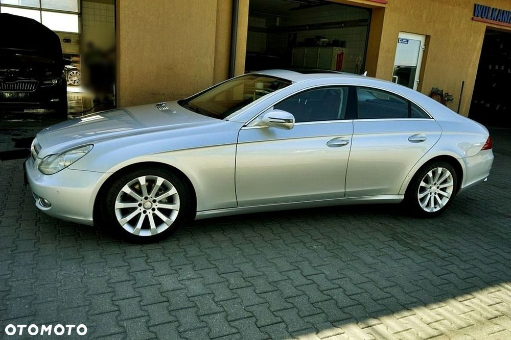Mercedes-Benz CLS - 8