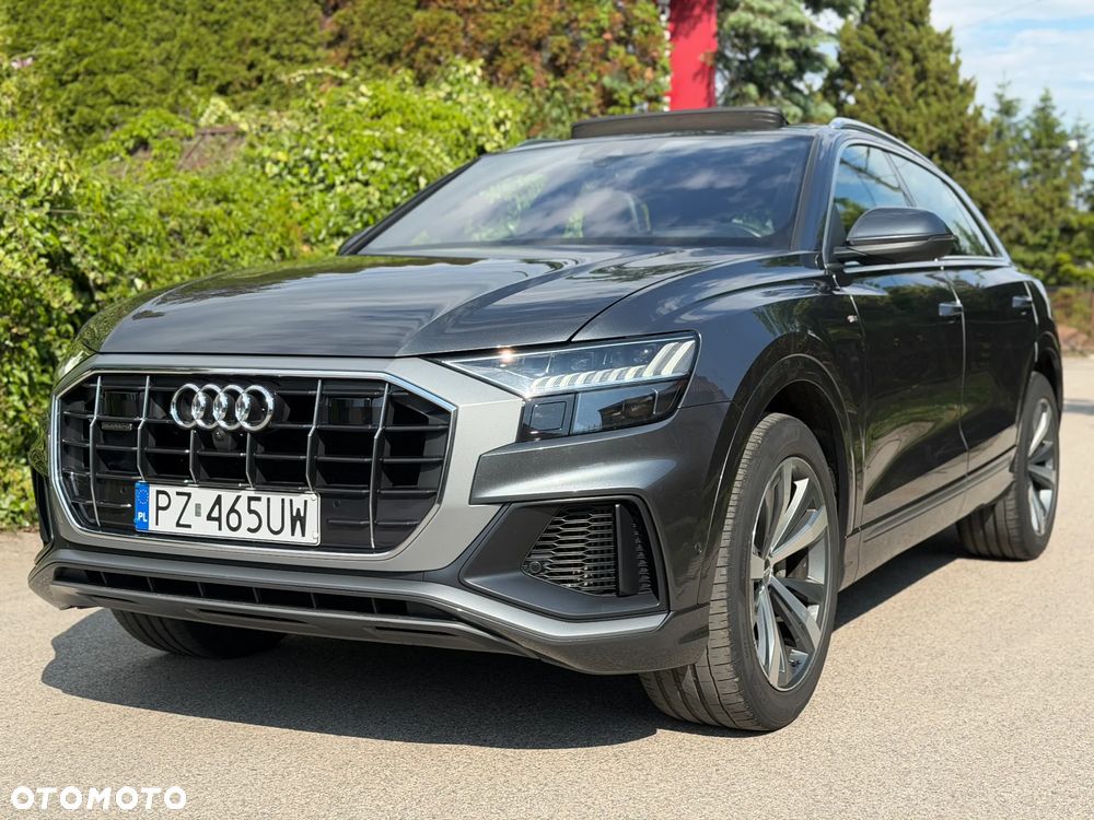 Audi Q8 55 TFSI mHEV Quattro Tiptronic - 1