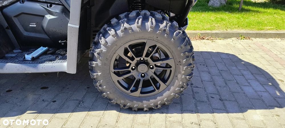 CFMoto CForce - 12