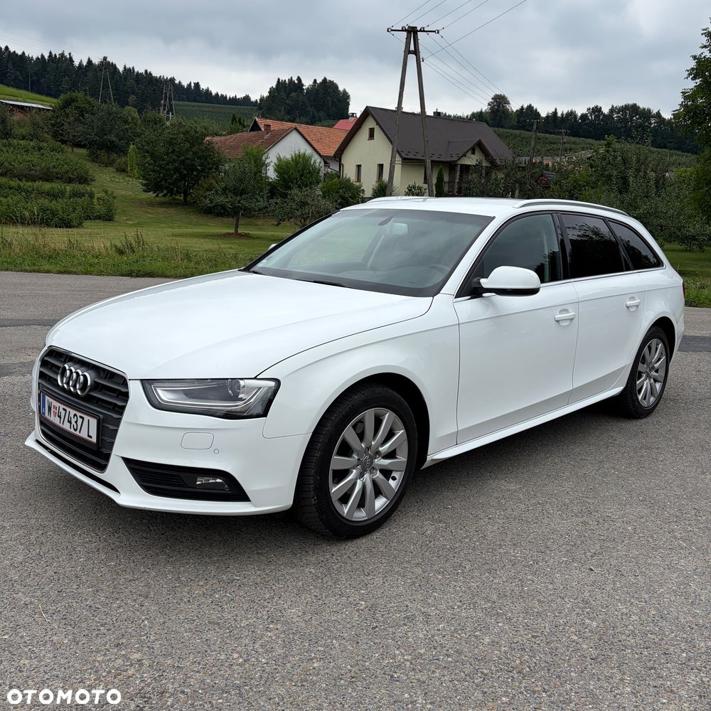 Audi A4 Avant 2.0 TDI DPF Ambiente - 16