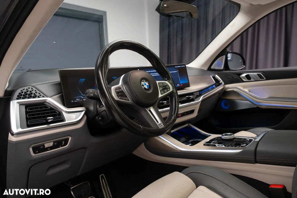 BMW X7 M60i xDrive - 25