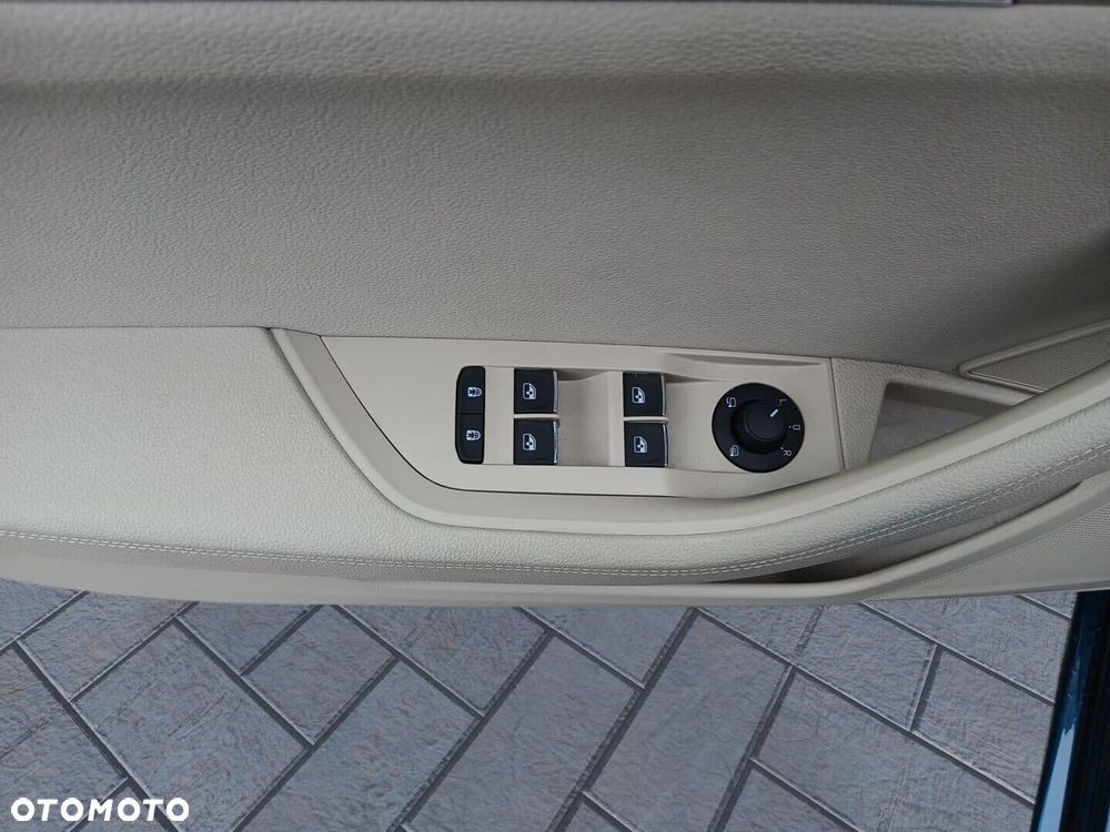 Skoda Superb 1.4 TSI Plug-In Hybrid L&K DSG - 14