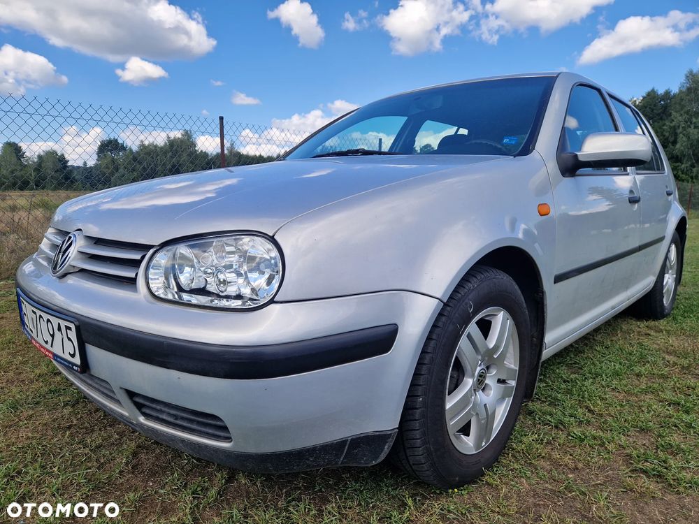 Volkswagen Golf 1.4 Comfortline - 2