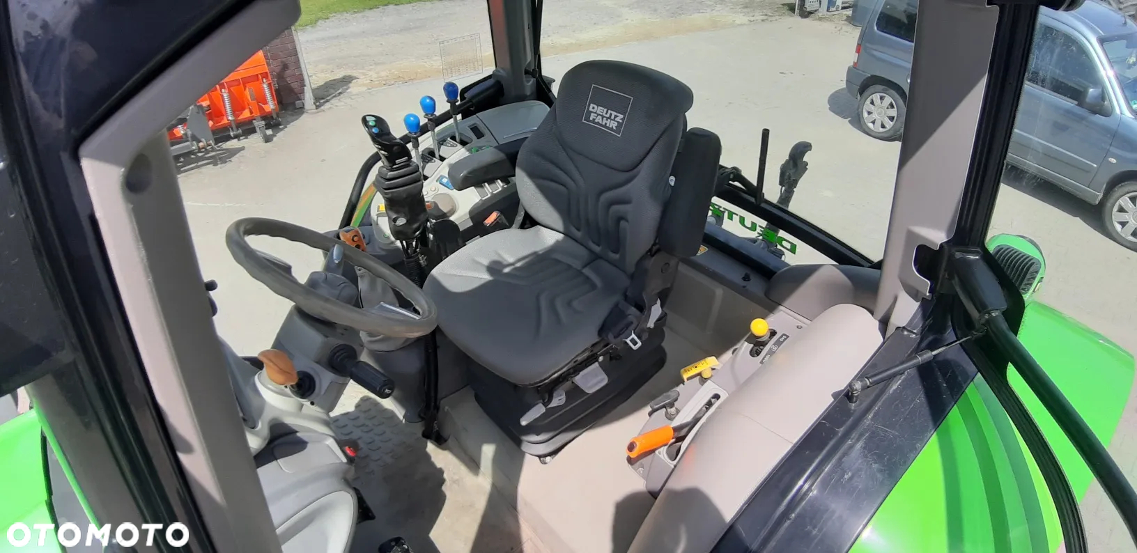 Deutz-Fahr 5100C - 13