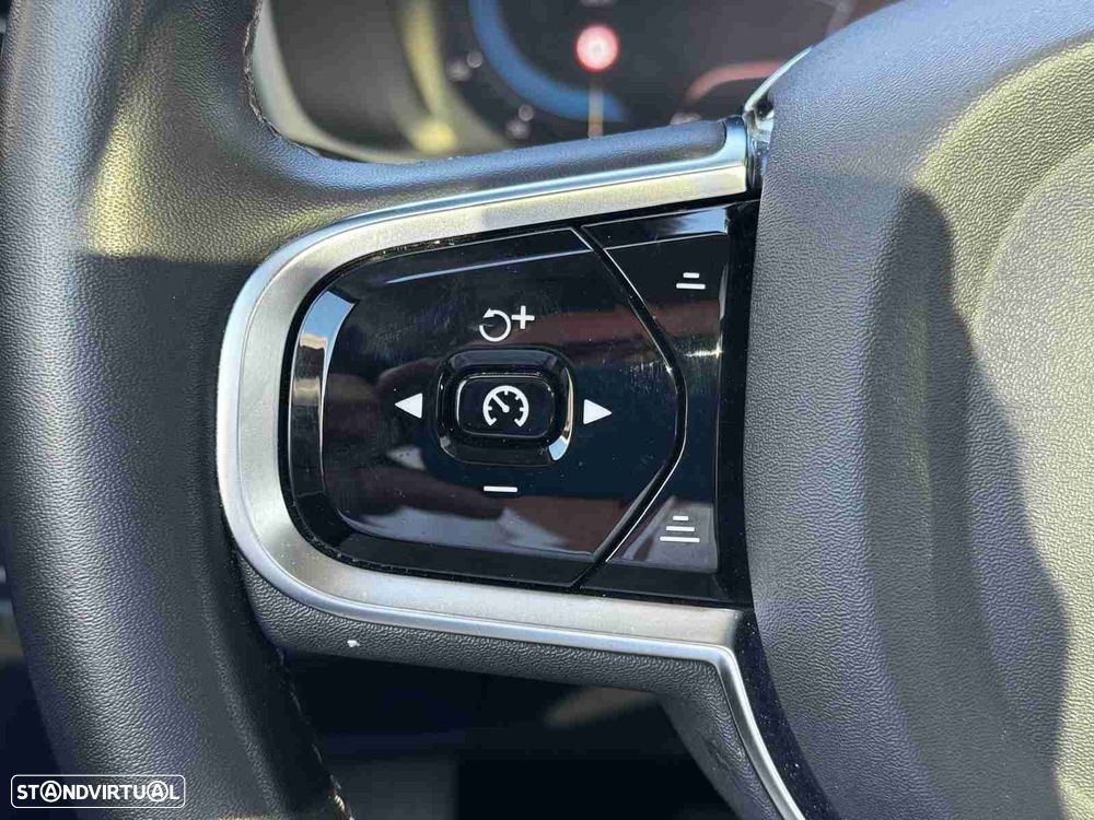 Volvo XC 90 2.0 T8 PHEV Plus Bright AWD - 27