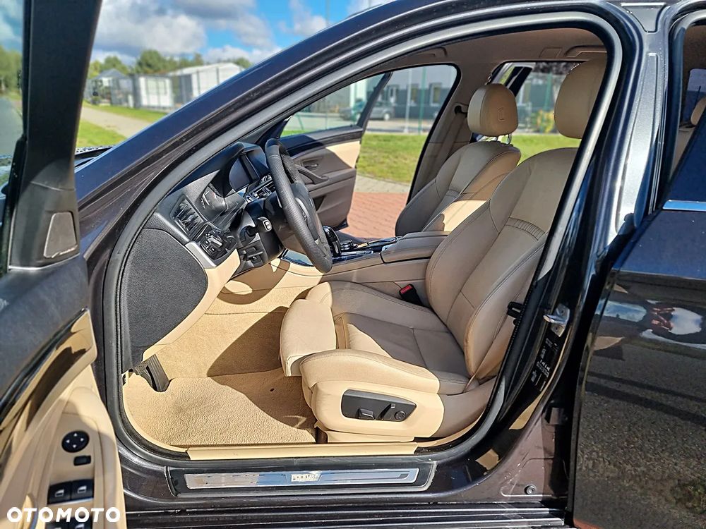 BMW Seria 5 520d Luxury Line sport - 6
