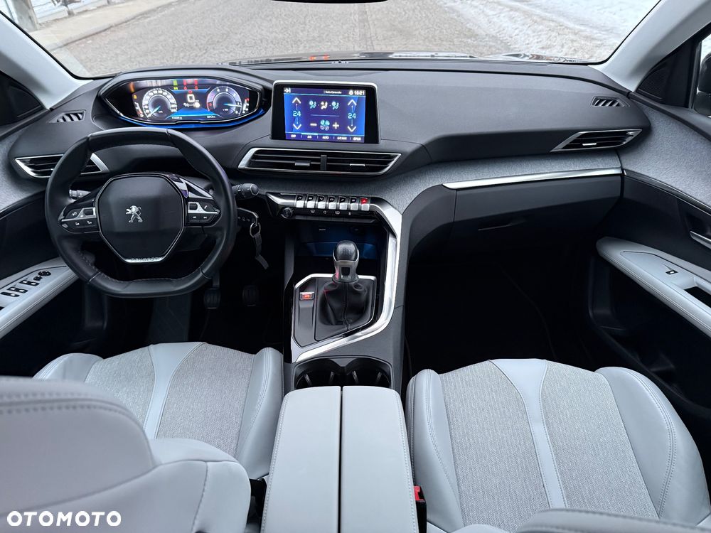 Peugeot 3008 1.5 BlueHDi Active S&S - 16