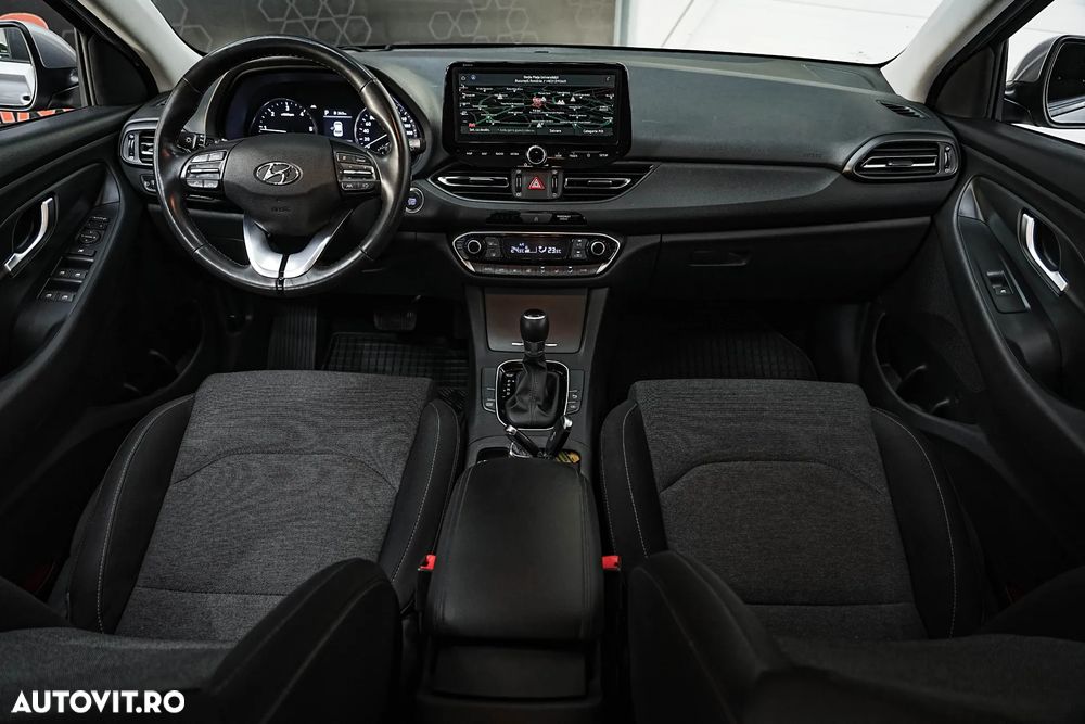 Hyundai i30 1.6 CRDI DCT Select - 3