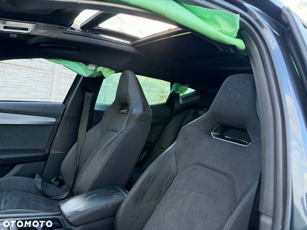 Cupra Formentor 1.5 e-Hybrid DSG VZ - 10