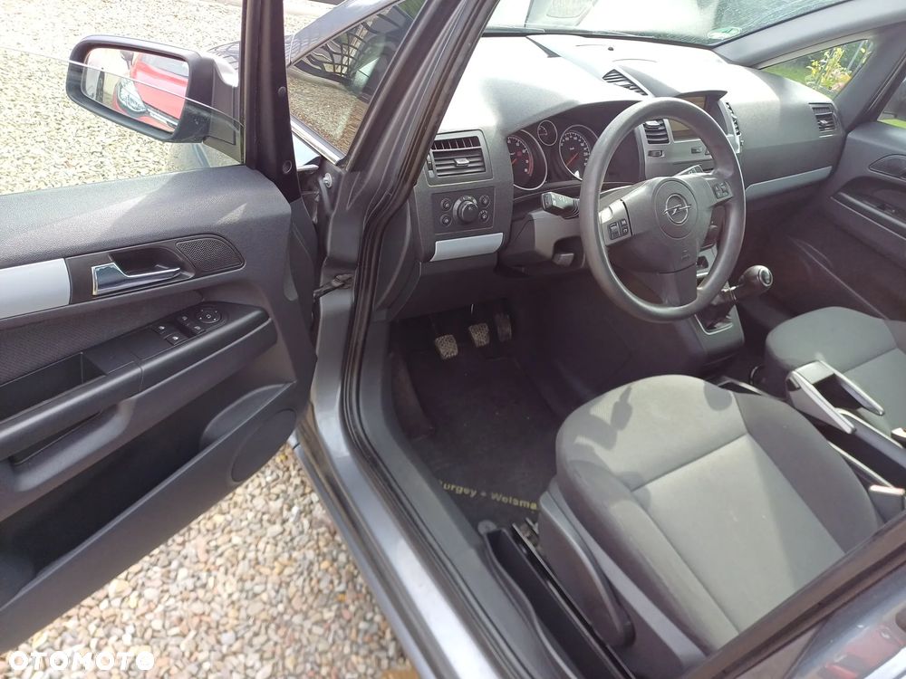 Opel Zafira 1.8 Easytronic Cosmo - 8
