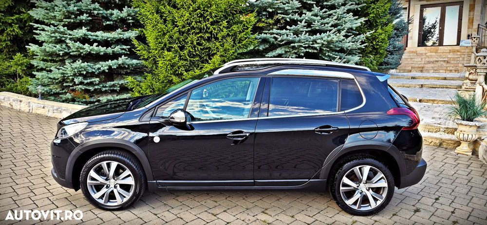 Peugeot 2008 PureTech 110 Stop&Start GT-Line Edition - 19