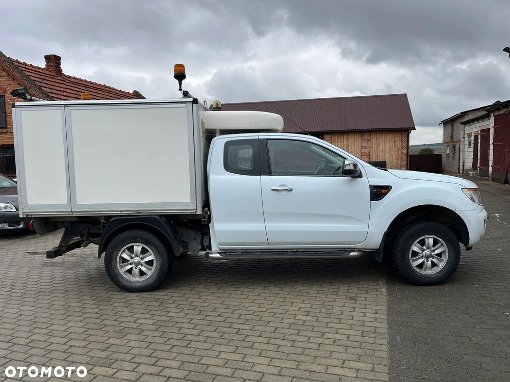 Ford Ranger 2.2 TDCi 4x4 DC XLT - 4