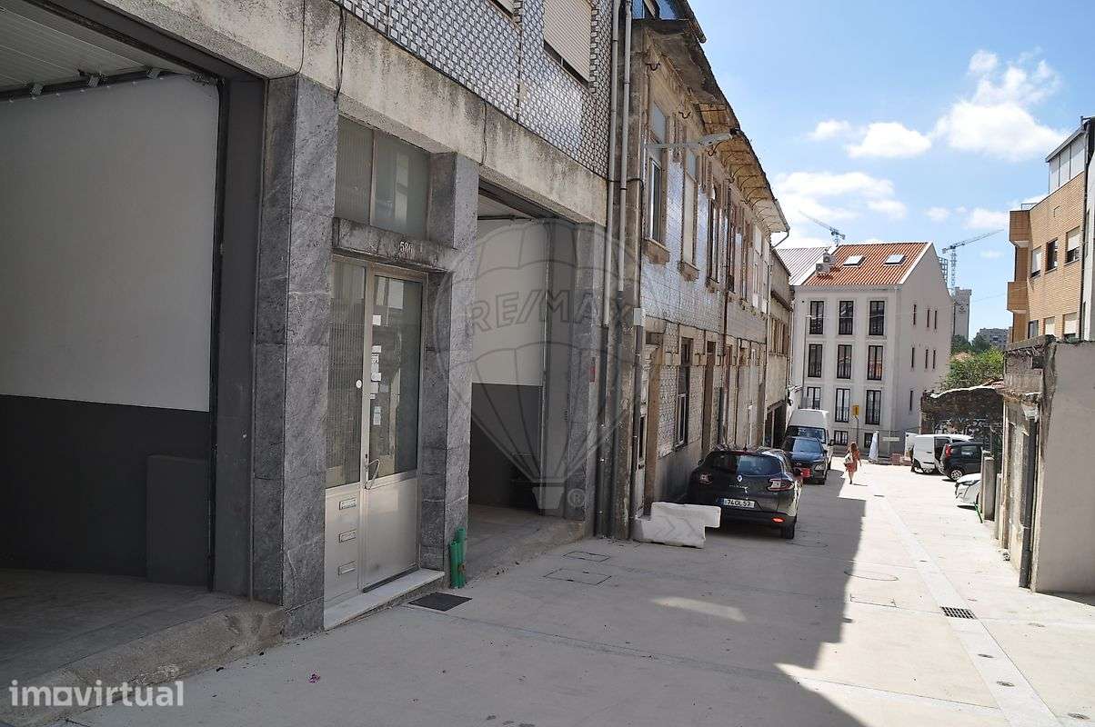 Armazém  para arrendamento - Grande imagem: 3/17