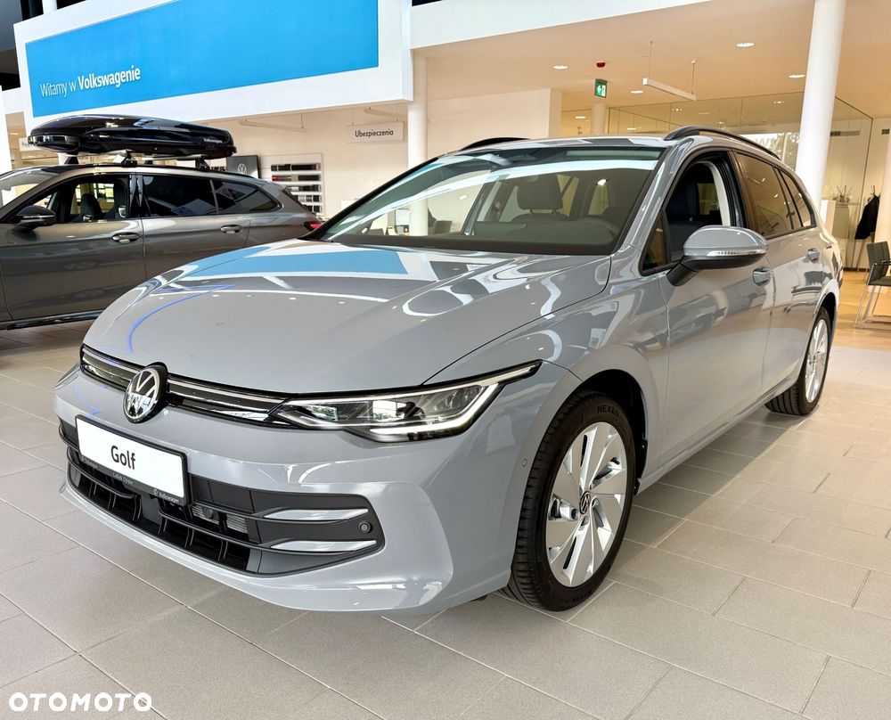 Volkswagen Golf VIII 1.5 TSI Life Plus - 1