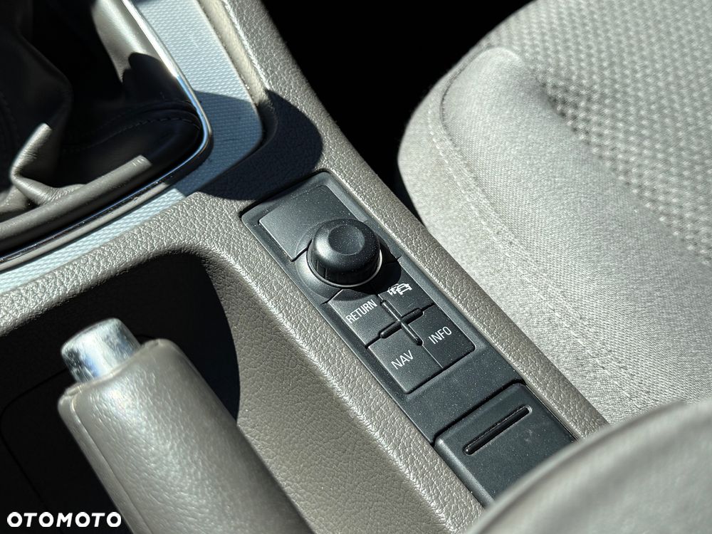 Audi A4 Avant 1.9 TDI quattro - 31