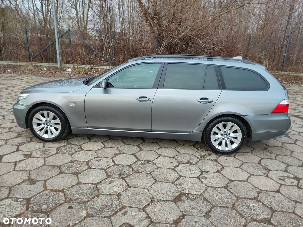 BMW Seria 5 530i xDrive - 9