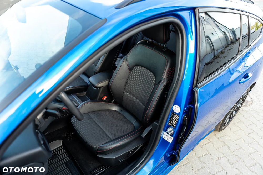 Ford Focus - 34