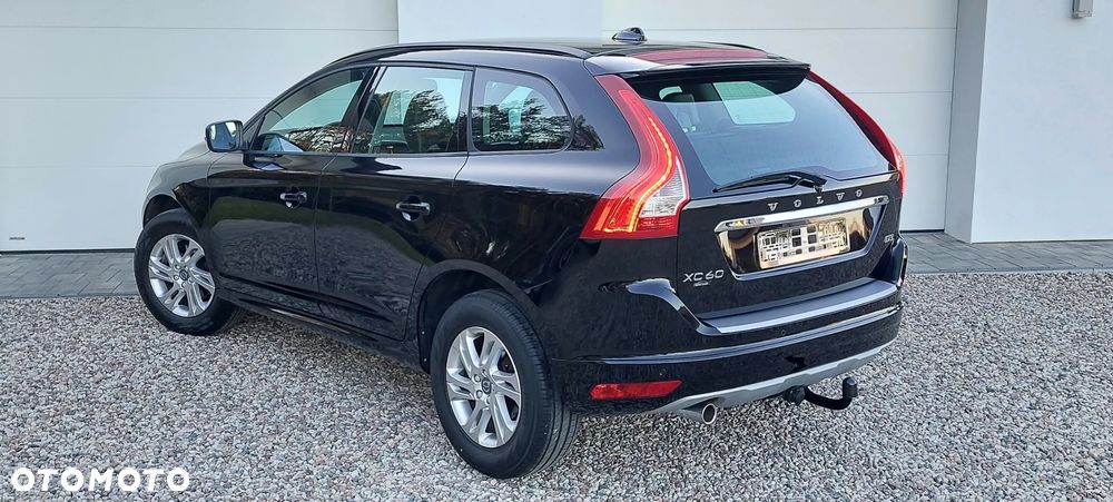 Volvo XC 60 D3 Drive-E Momentum - 10