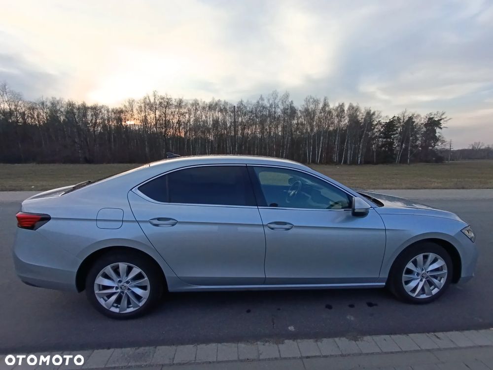 Skoda Superb 2.0 TDI SCR Selection DSG - 11